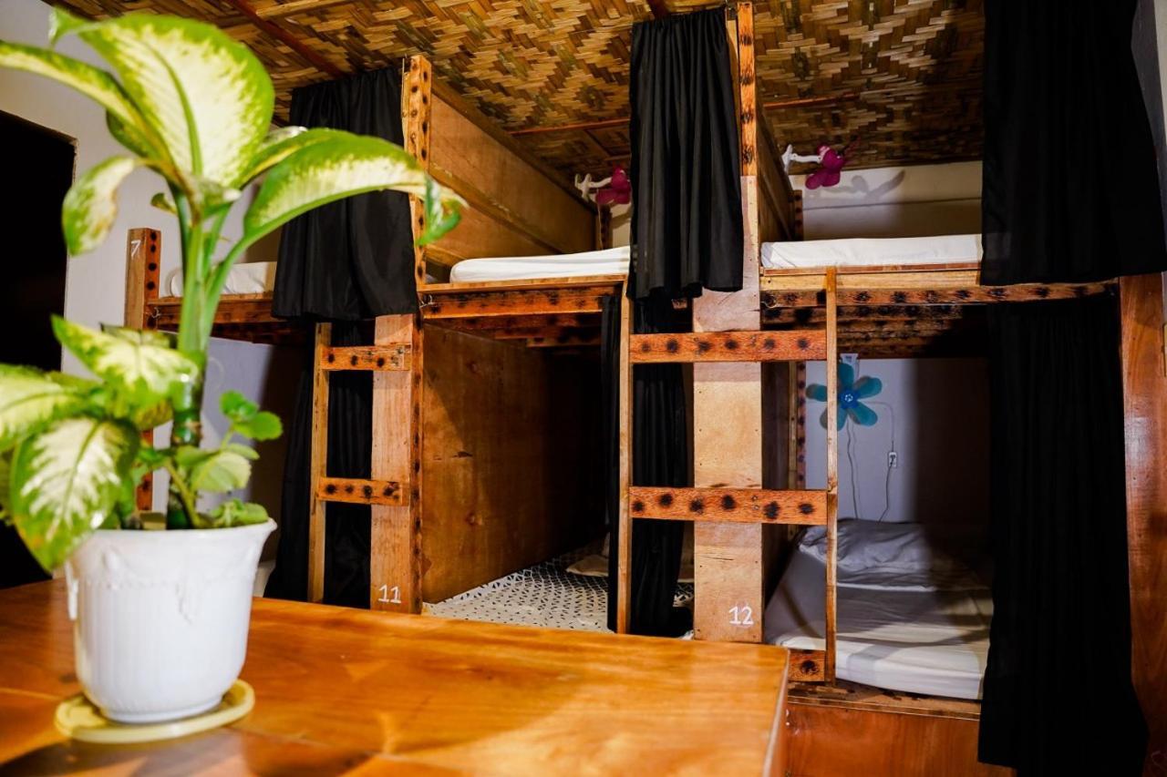 Yes Surf Siargao Vandrehjem General Luna  Eksteriør billede